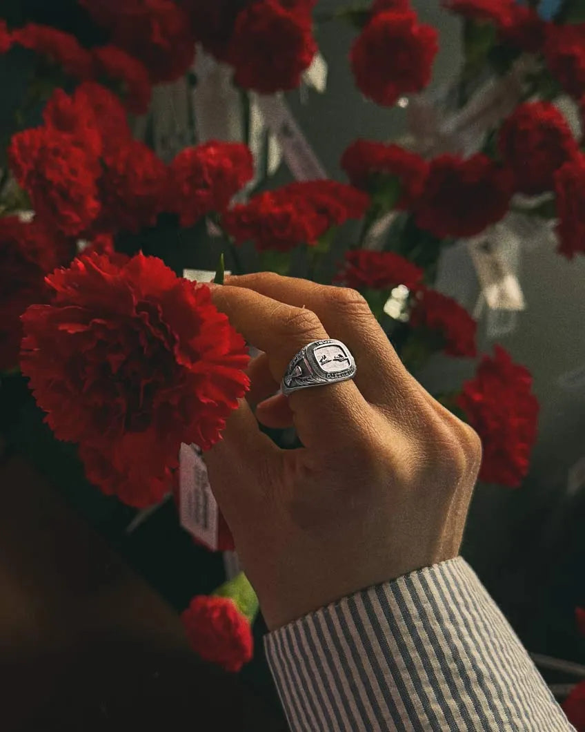 Memento Mori Ring — Image 2 — Allury Wear UK