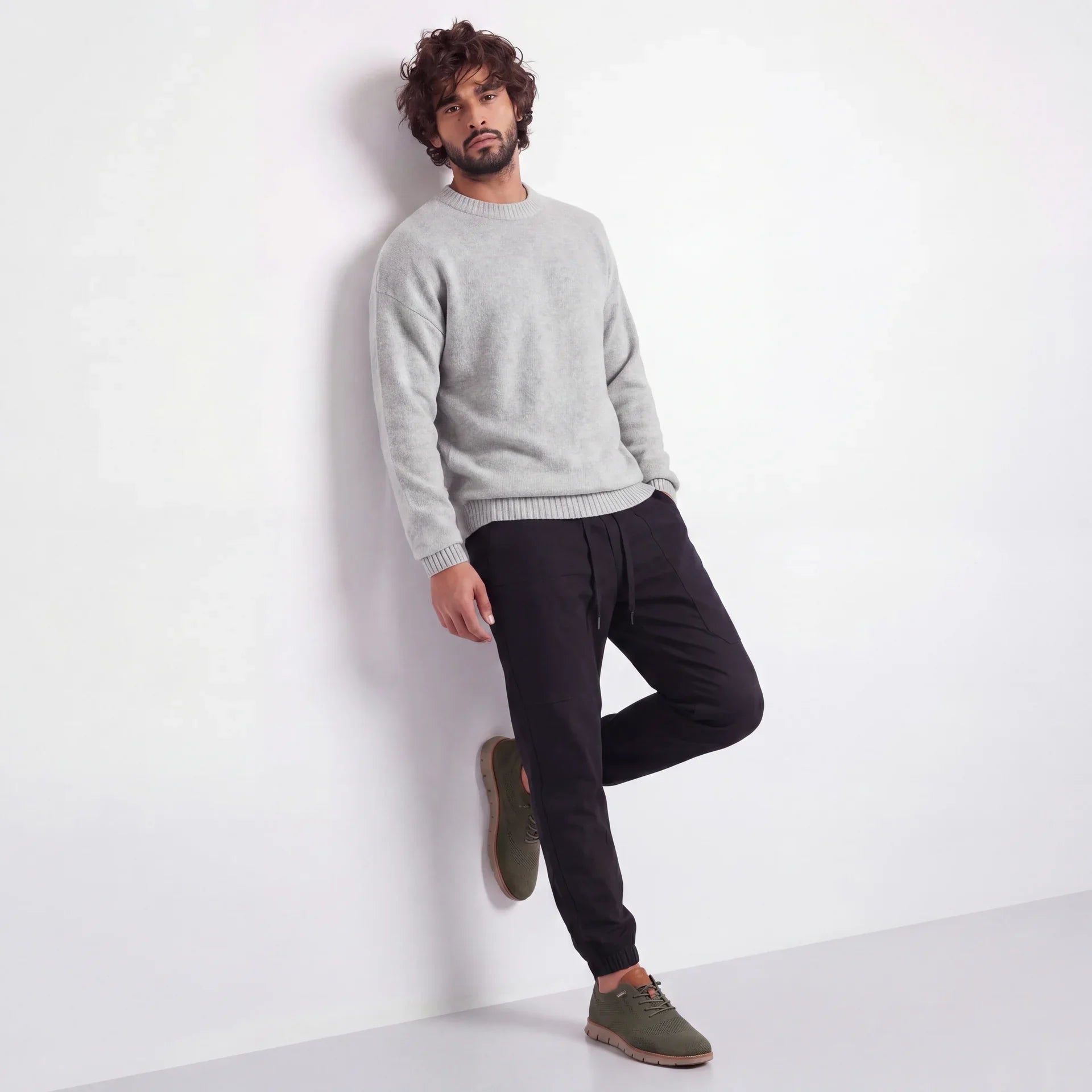 Men's Comfort Walking Shoes - image 2