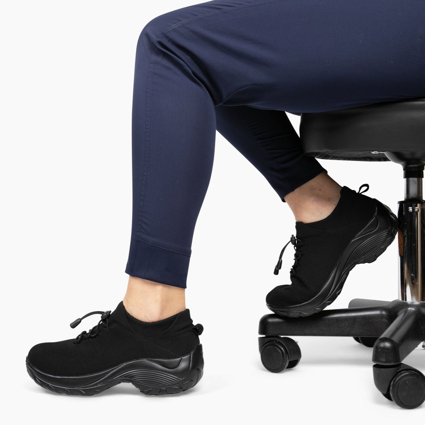 Orthopaedic Cushioned Trainers - image 12